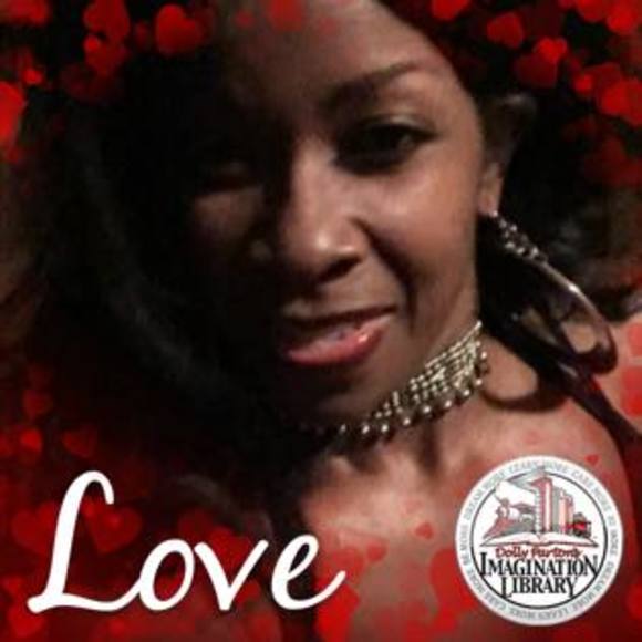 Meet your Posher, Eloise - Picture 1 of 1